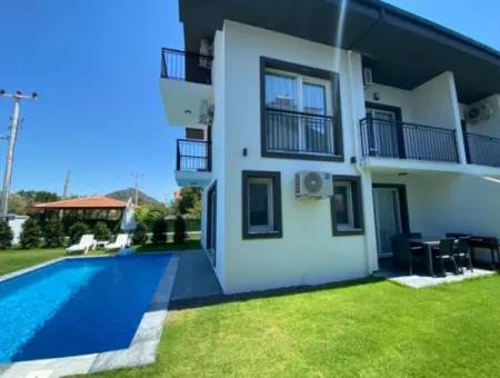 Mugla Dalanda Rent 4 1 Jacuzzi Dreibettzimmer Villa