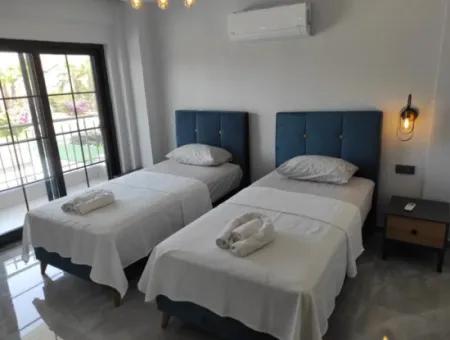 Villa Sarı Dalyan 4+1 Lüks Villas